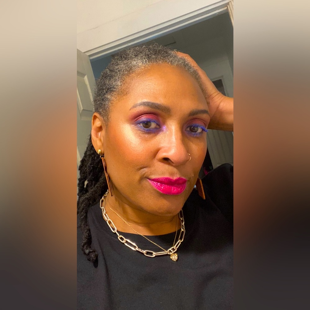 Meet your Posher, Saleema
